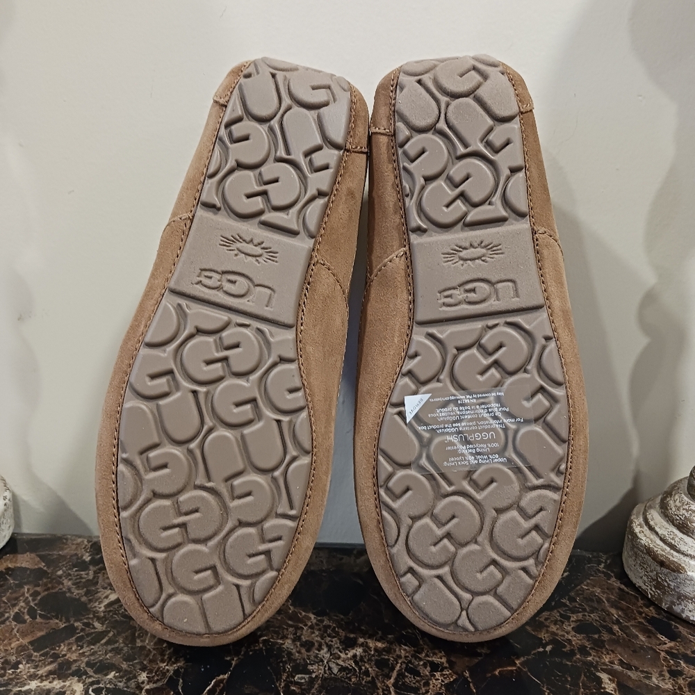 Ugg Ascot II Venetian Curdoroy Driver/Slippers Size 8 Men/9.5 Women - Picture 6 of 12